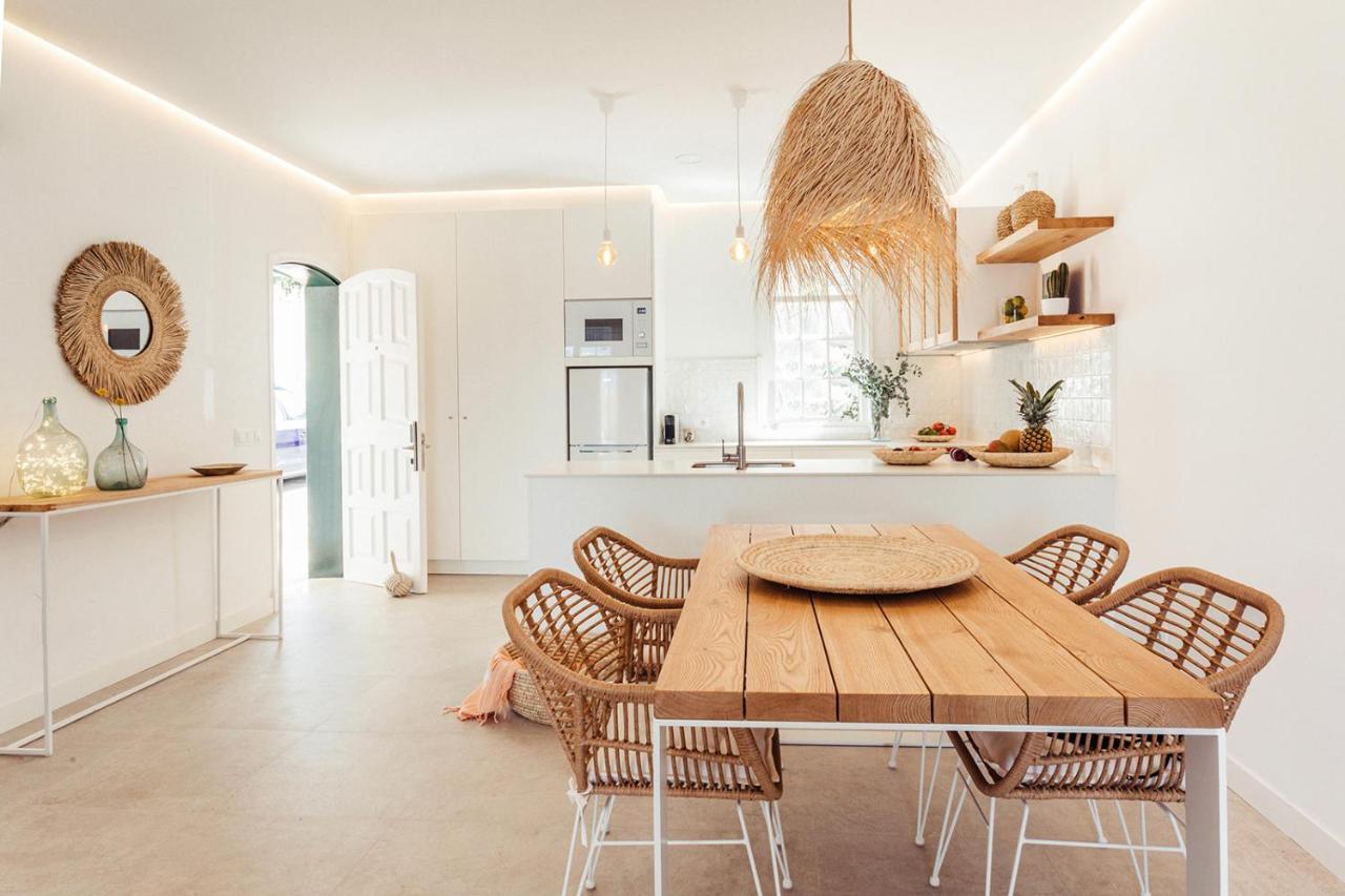 Apartamento Las Golondrinas Arenal - Adults Only Arenal d'en Castell Ngoại thất bức ảnh