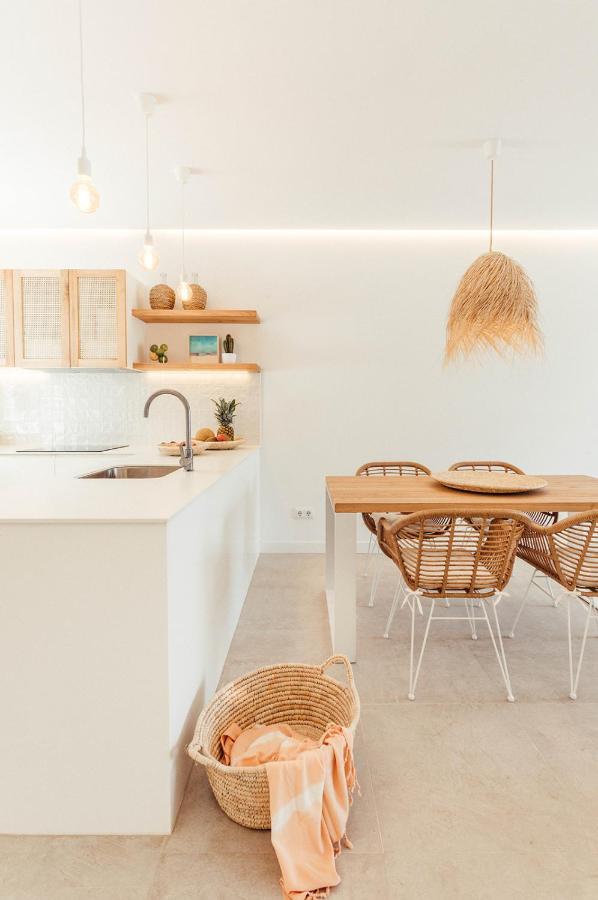 Apartamento Las Golondrinas Arenal - Adults Only Arenal d'en Castell Ngoại thất bức ảnh